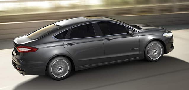 como funciona Ford Fusion Hybrid 